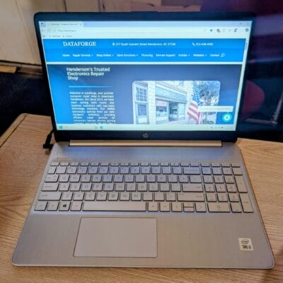 HP Laptop 15-dy1043dx, i5-1035G1, 16gb RAM, 256gb NVMe, 15.6 inch Touch Screen, Windows 11 Home, 192L0UA Serial 5CD035N78S